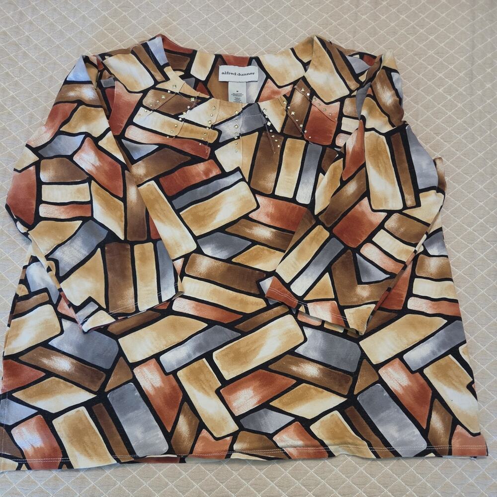 Alfred Dunner Geometric Print Top Rhinestone Accents 3/4 Sleeve size M